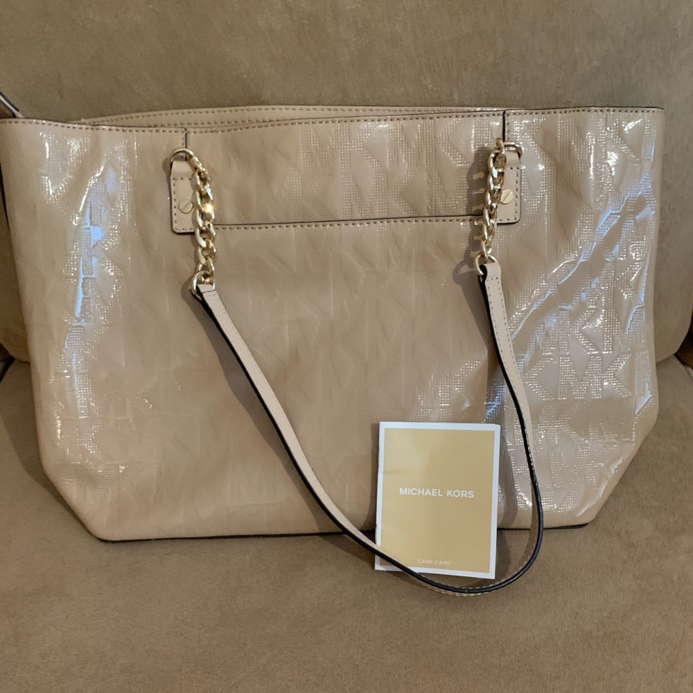 Michael kors tote
